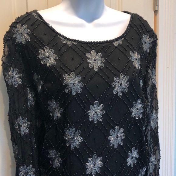 Tunic - Picture 2 of 4